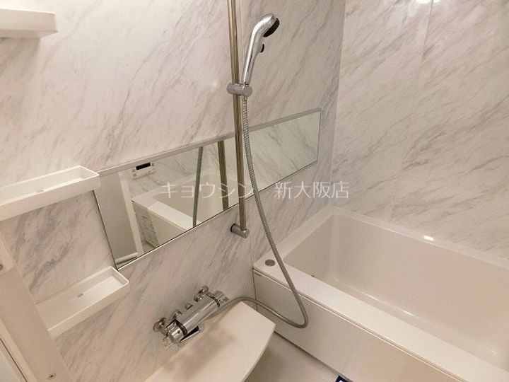 ルシェンヌ新大阪の風呂