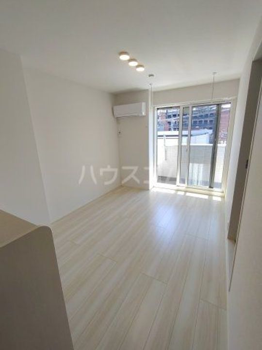 Dフラット大和田の居間