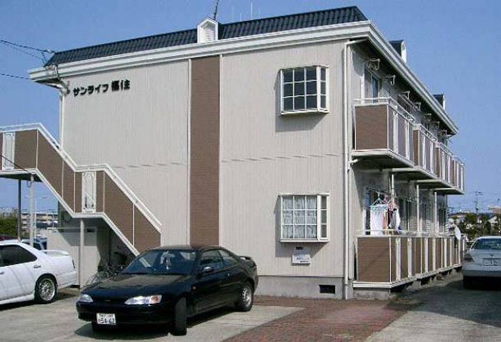 サンライフ福住の外観
