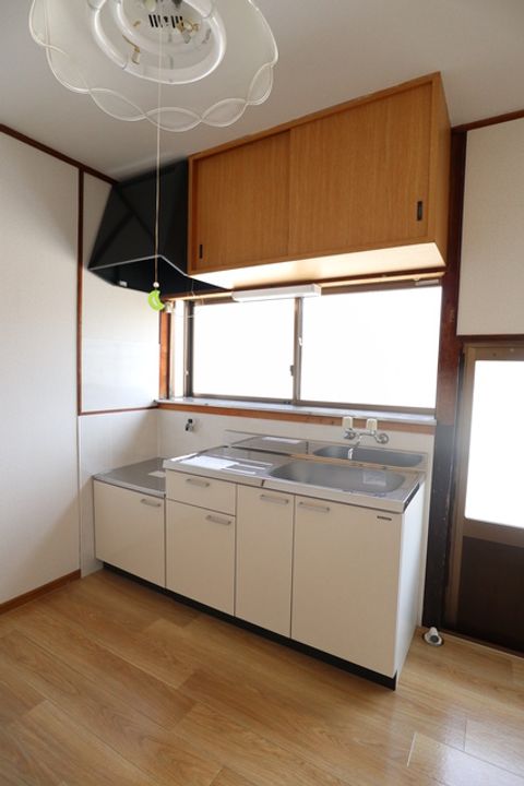 岡山県倉敷市酒津(一戸建)の賃貸物件のキッチン