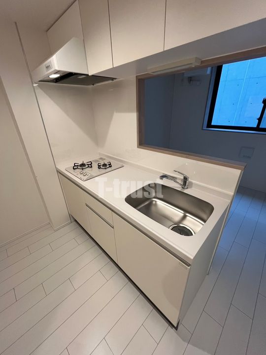 東京都世田谷区代沢3(マンション)の賃貸物件のキッチン