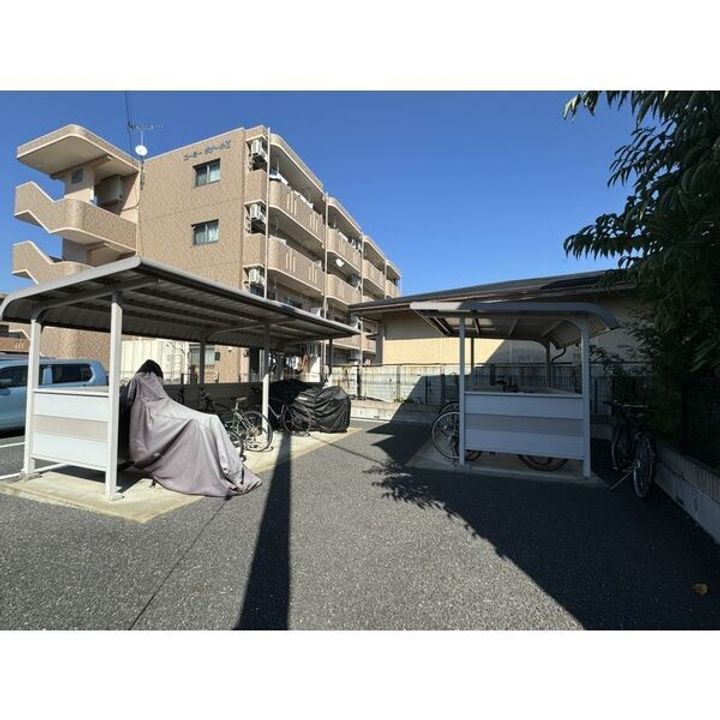 栃木県佐野市高萩町(マンション)の賃貸物件の外観