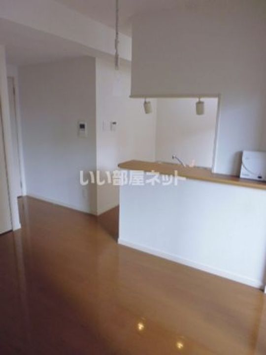 カンフォーラ松原の居間