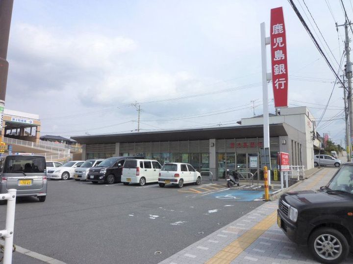 ベルコリーヌの周辺