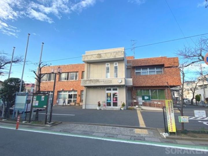 センプリスの周辺