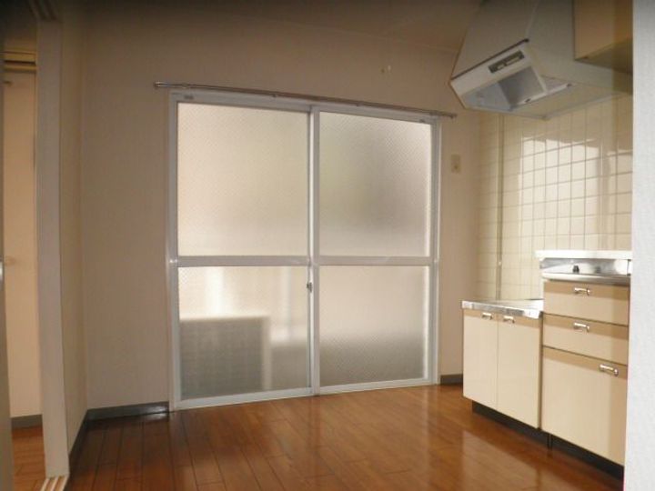 第二パーク越谷の居間