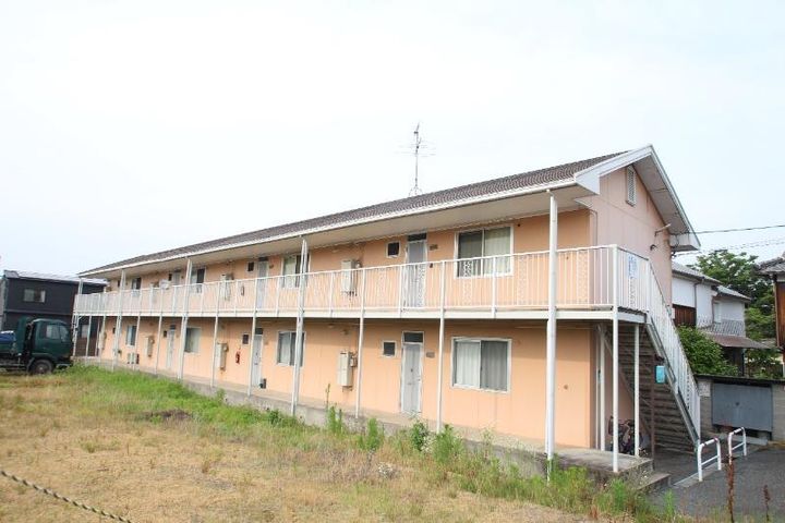 ジュネスイマヤの外観