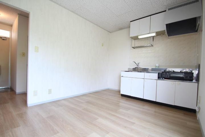 ジュネスイマヤの居間