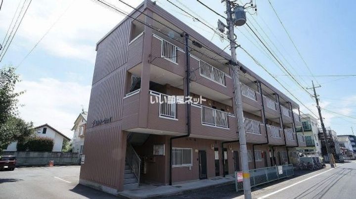 群馬県前橋市上小出町2(マンション)の賃貸物件の外観