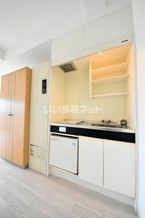 奈良県大和高田市神楽3(マンション)の賃貸物件の内装