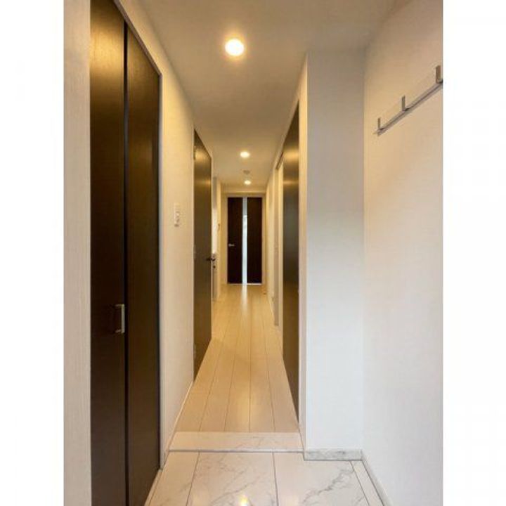 東京都品川区西五反田7(マンション)の賃貸物件の玄関