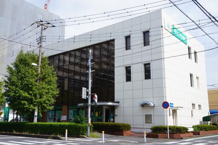 メゾン・ルレーブの周辺