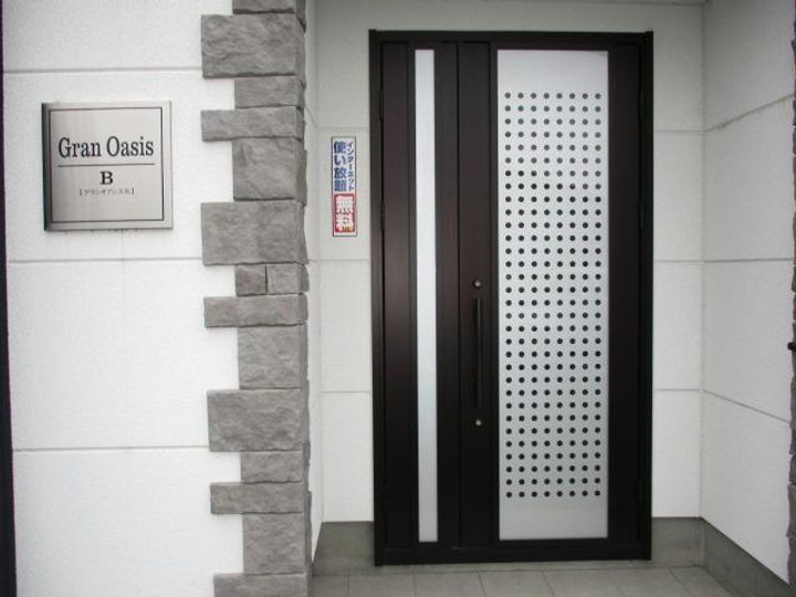 グランオアシスBの外観