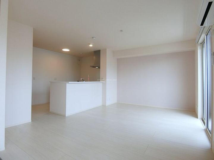 カーサ高善 B棟の居間