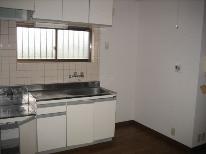 静岡県三島市中(アパート)の賃貸物件のキッチン