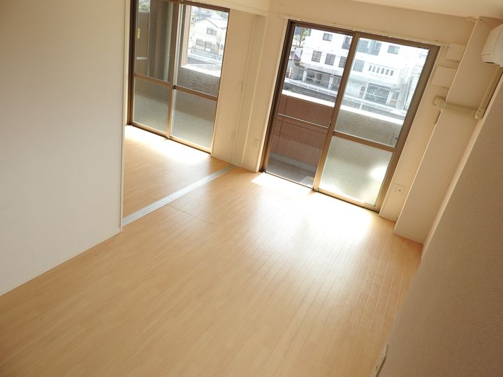 長崎県長崎市川平町(アパート)の賃貸物件の内装