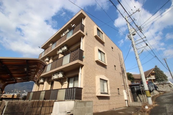 ルネス五日市の外観