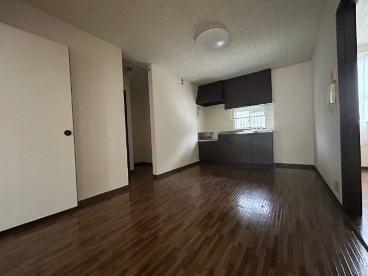 ヴィレッジ21 Aの居間