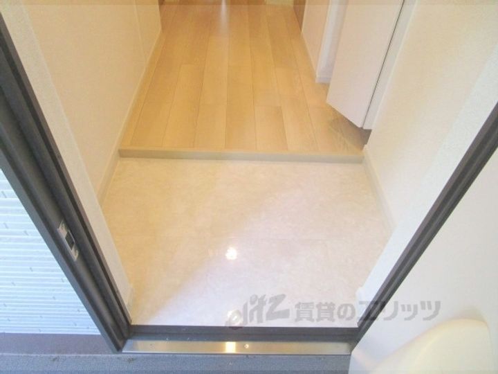 アドバンスの玄関