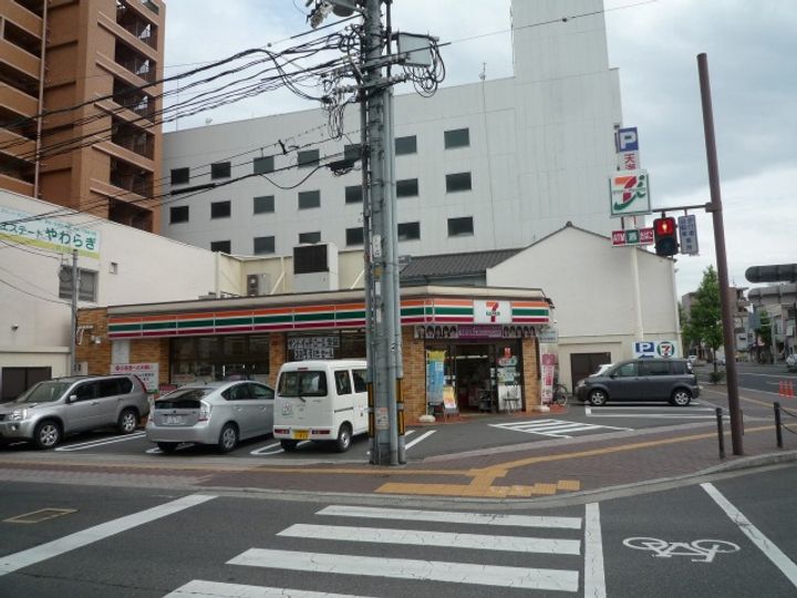ピュール・セレネ表町の周辺