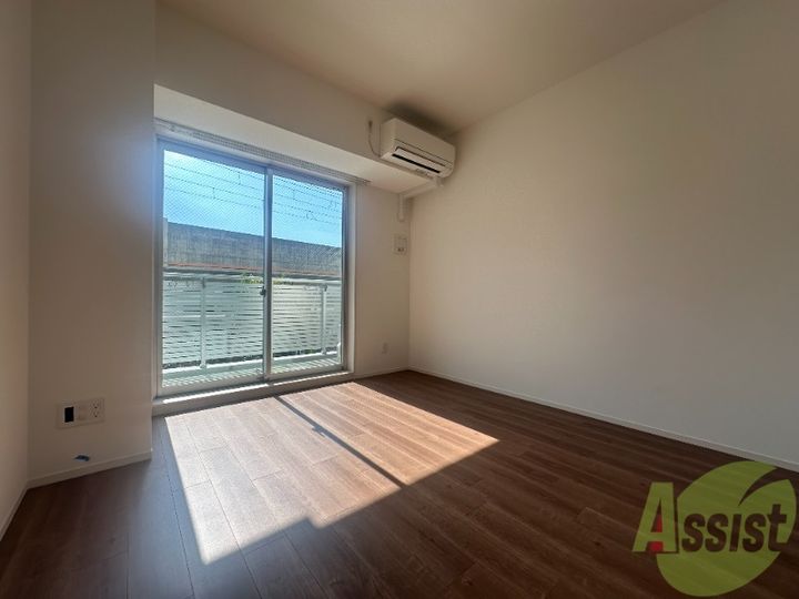 エメルミナ豊中岡町の居間