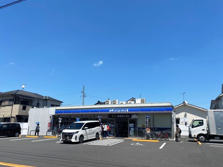 ジャルダン・フリューリドーソンIIIの周辺