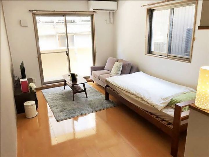 イーダッシュ梅屋町IIの居間
