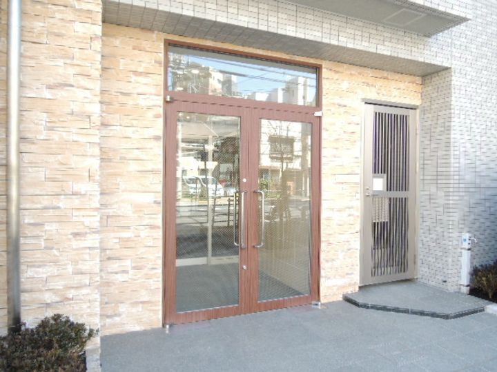 東京都荒川区西日暮里5(マンション)の賃貸物件の地図