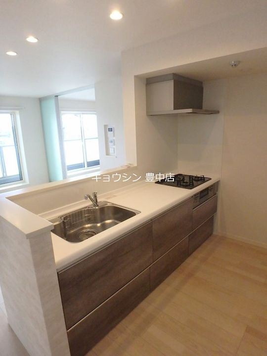 大阪府豊中市東豊中町5(マンション)の賃貸物件のキッチン