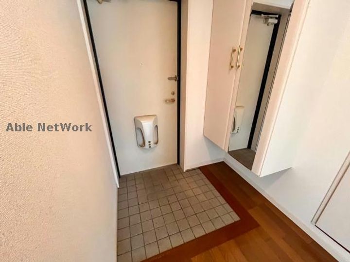 MIYAJINOコートステージの玄関