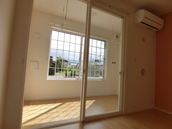 フォレストT・H I棟の内装