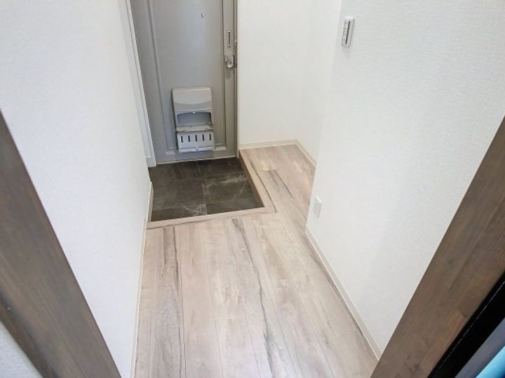 YMO旅篭町の玄関