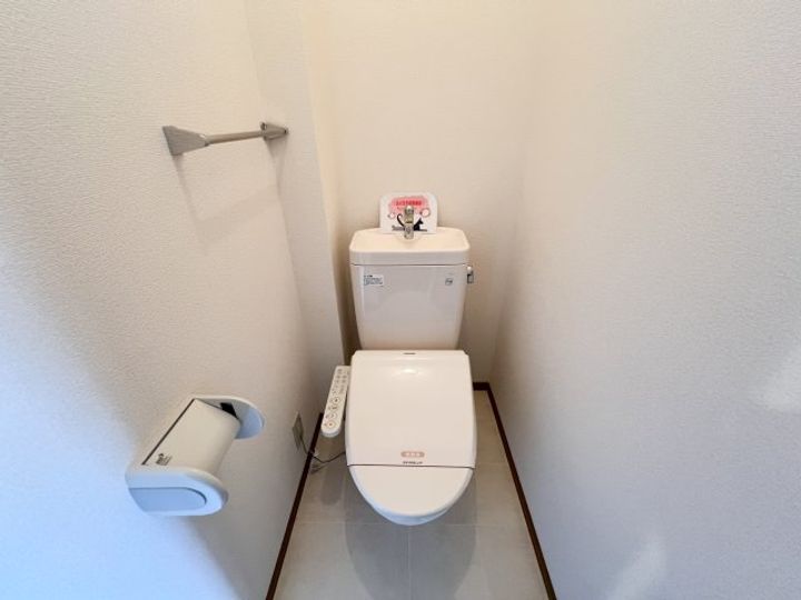 高知県高知市東久万(アパート)の賃貸物件の内装