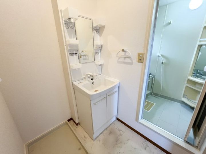 高知県高知市東久万(アパート)の賃貸物件の内装