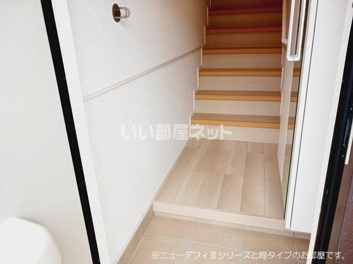 福島県福島市岡部字岡部(アパート)の賃貸物件の玄関