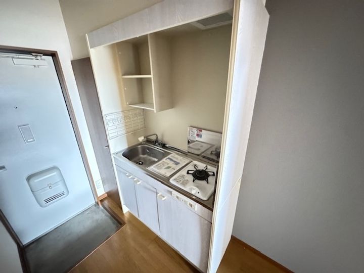 新潟県新発田市新栄町2(アパート)の賃貸物件のキッチン