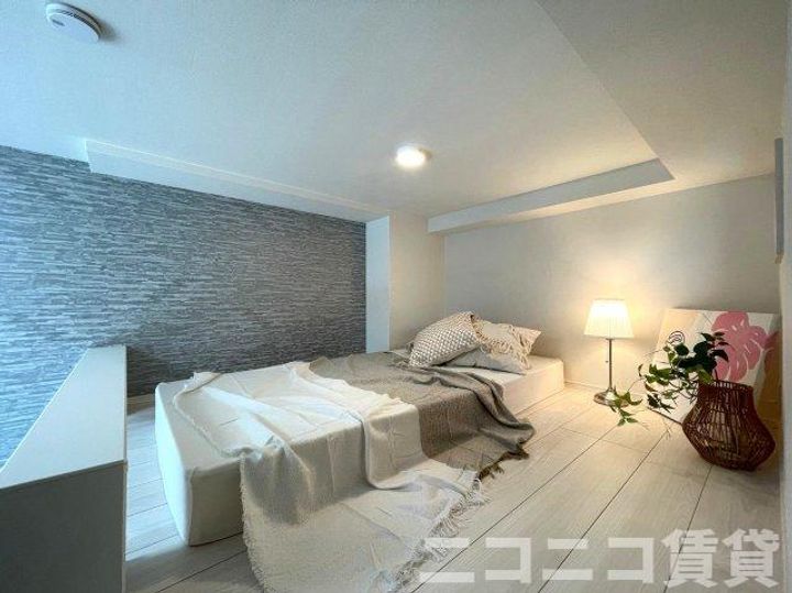 ホワイトアイランドの内装