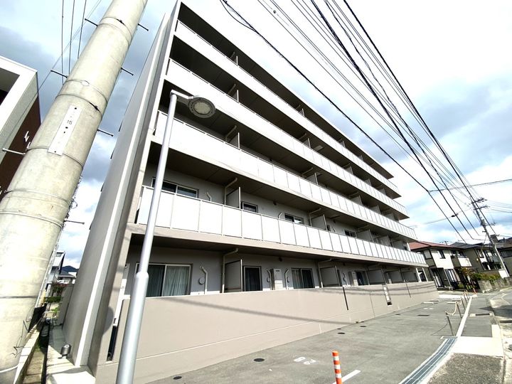 広島県東広島市西条町寺家(マンション)の賃貸物件の外観