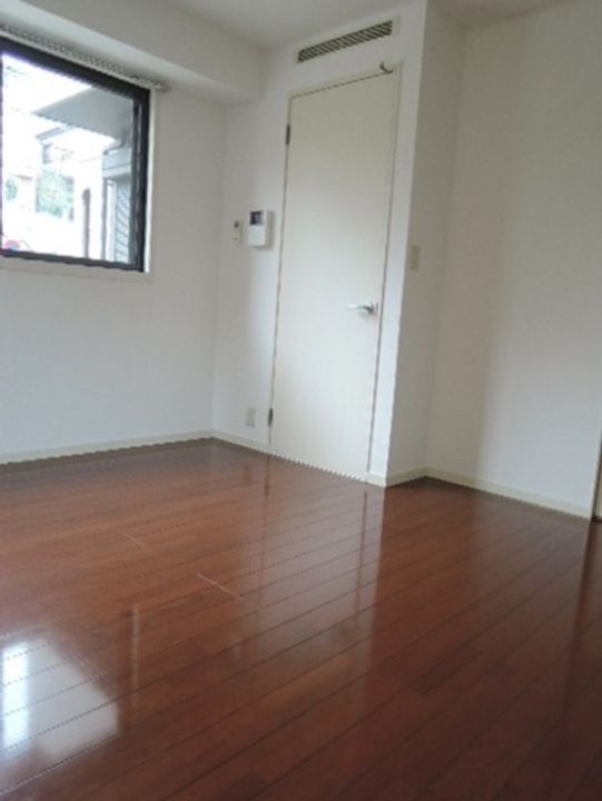 神奈川県横浜市青葉区新石川3(アパート)の賃貸物件の内装