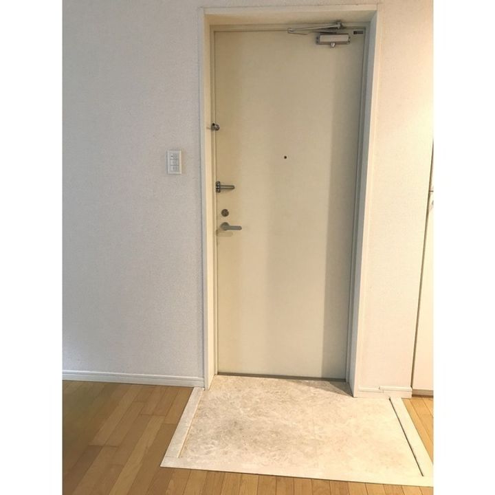 セディア恵比寿の玄関