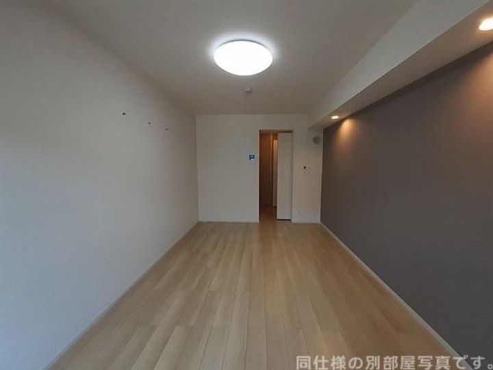 京都府京田辺市三山木野神(アパート)の賃貸物件の居間