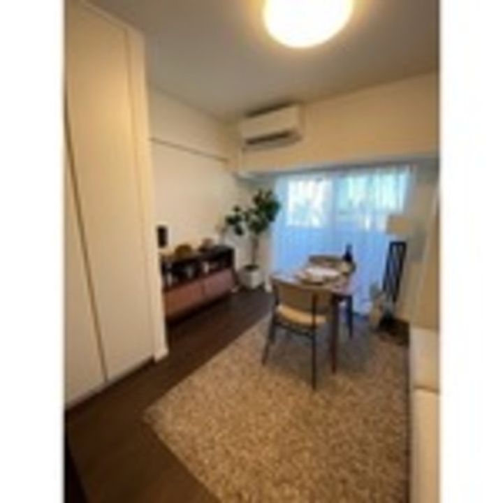 ミュージシャンズヴィラ幡ヶ谷の居間