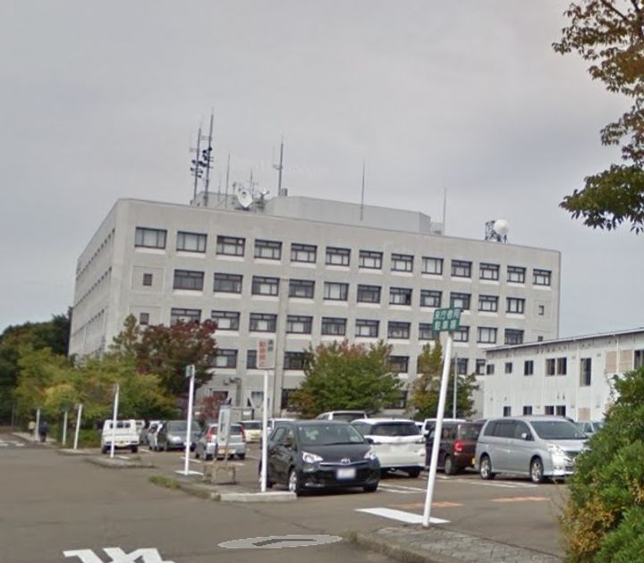 レフィナード Aの周辺