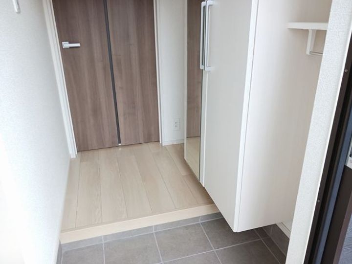 茨城県水戸市石川4(アパート)の賃貸物件の玄関