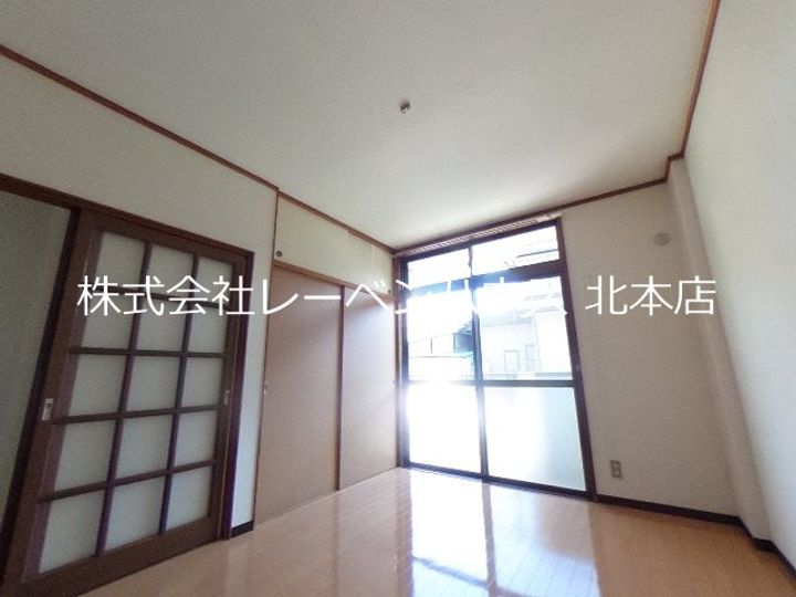 丸滝マンションの内装