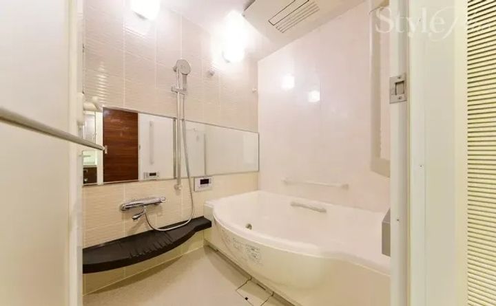 グランドメゾン星が丘山手D棟の風呂