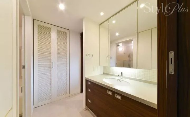 グランドメゾン星が丘山手D棟の内装