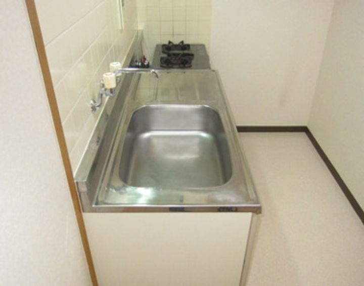 リカーショップ佐藤のキッチン