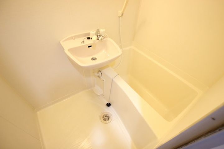 観音町ビルの風呂