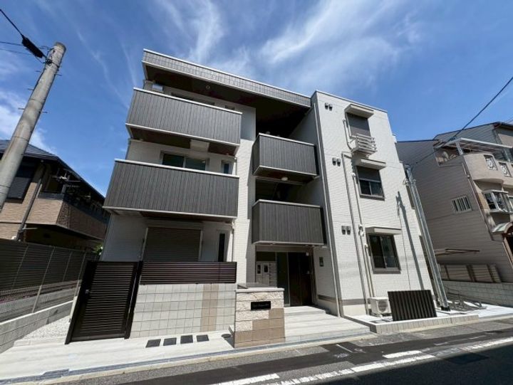 カーサルミノサ駒川の外観